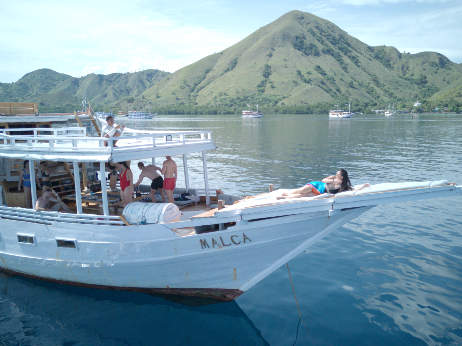 Unleash Your Inner Explorer, Conquering Komodo Island in Just One Day!